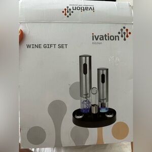 Ivation Wine Gift Set